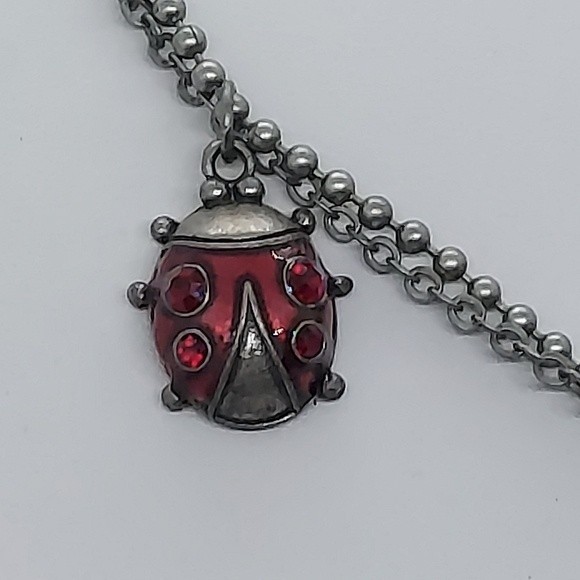 Avon NR insect necklace‎ butterfly ladybug dragonfly - Picture 4 of 6